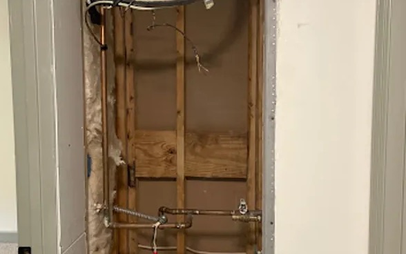 Burst Pipe Cleanup in Long Beach, CA