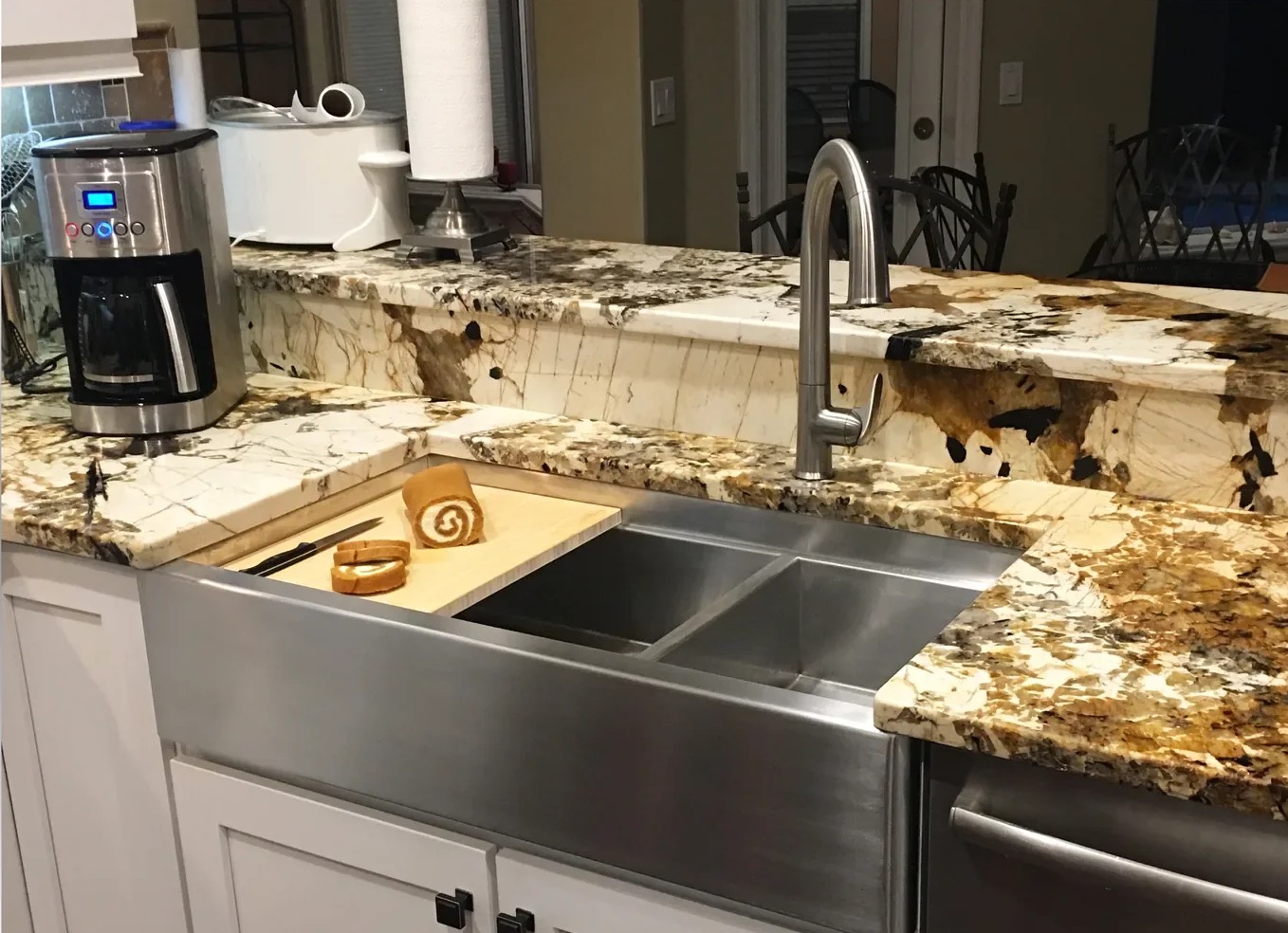 Kitchen Fire Damage Cleanup in Long Beach, CA