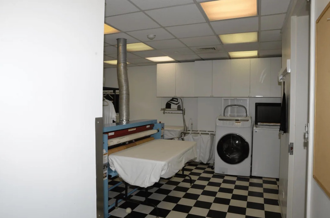 Washing Machine Leak Cleanup in Long Beach, CA
